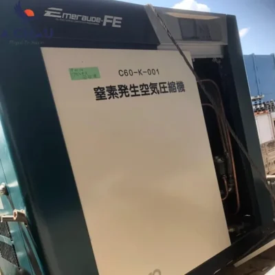 Bề ngoài máy nén khí cũ Kobelco không dầu Oil Free 22kW